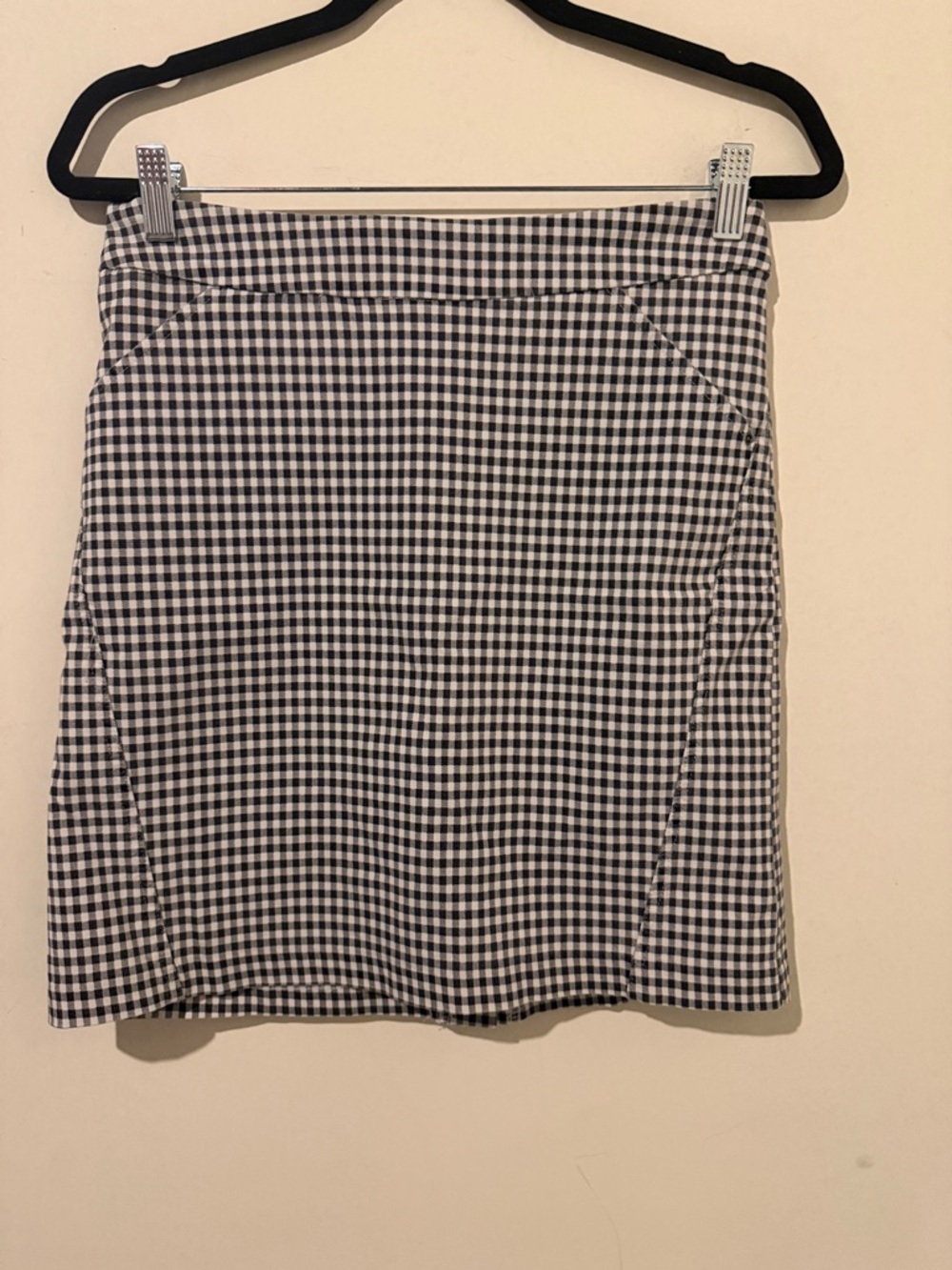 Charlie B Black and White Gingham Pencil SkortSize 8
